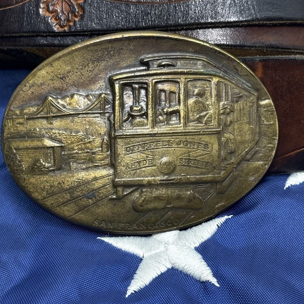 Vintage 1976 San Francisco Cable Car Leather Belt Size 36 Made In USA -485